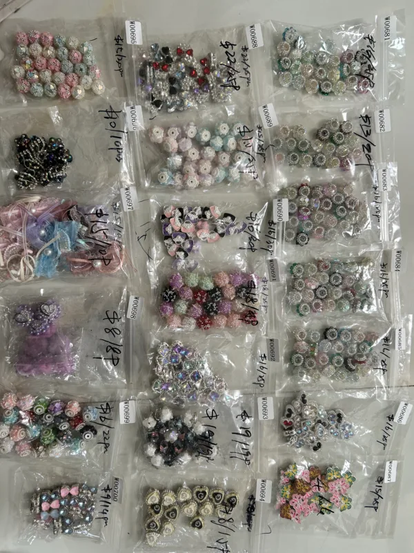 W00681-W00700 fancy beads w00601 to w00700